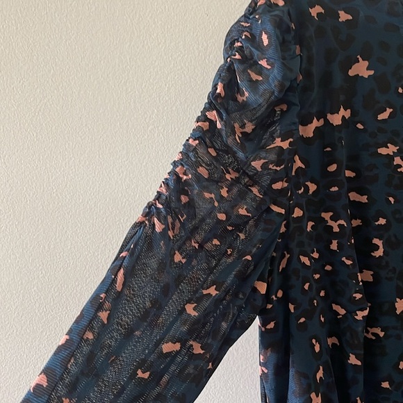 NWT Nine West Women’s Plus Size Aninal Print dress 2X - Picture 3 of 5